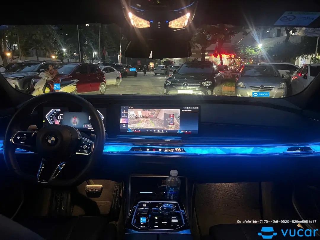 BMW 735i M Sport 2023 - Nội thất 18