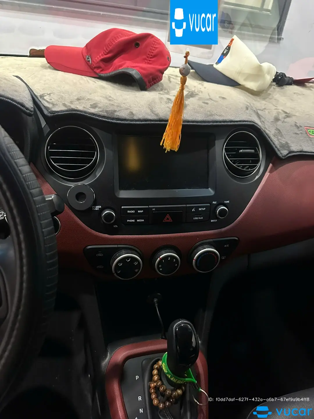 Hyundai I10 1.2 AT 2021 - Nội thất 3