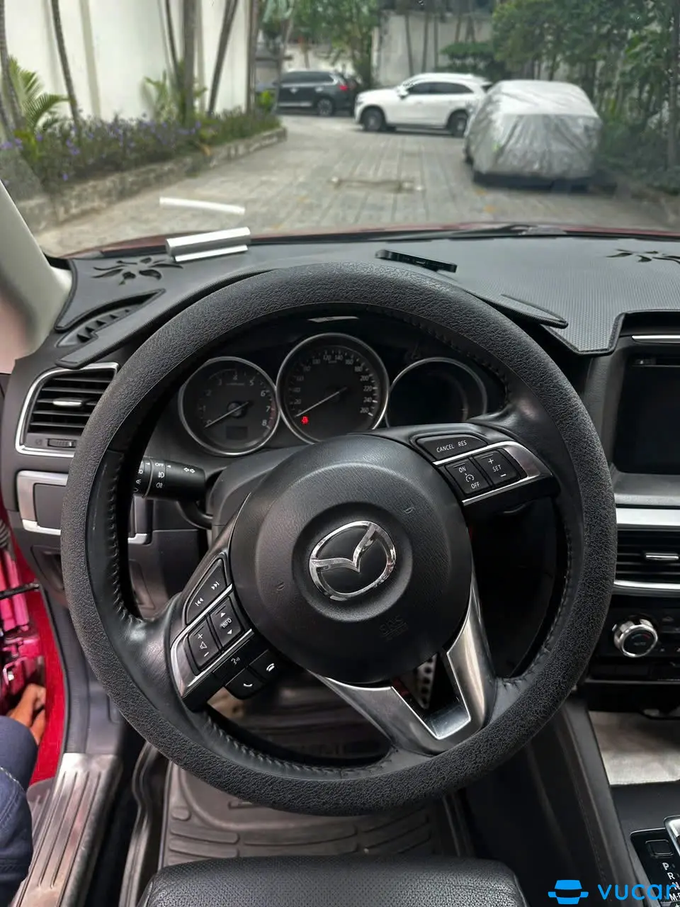 Mazda CX5 đời 2017, bản 2.0 (mẫu cũ) - Nội thất 3