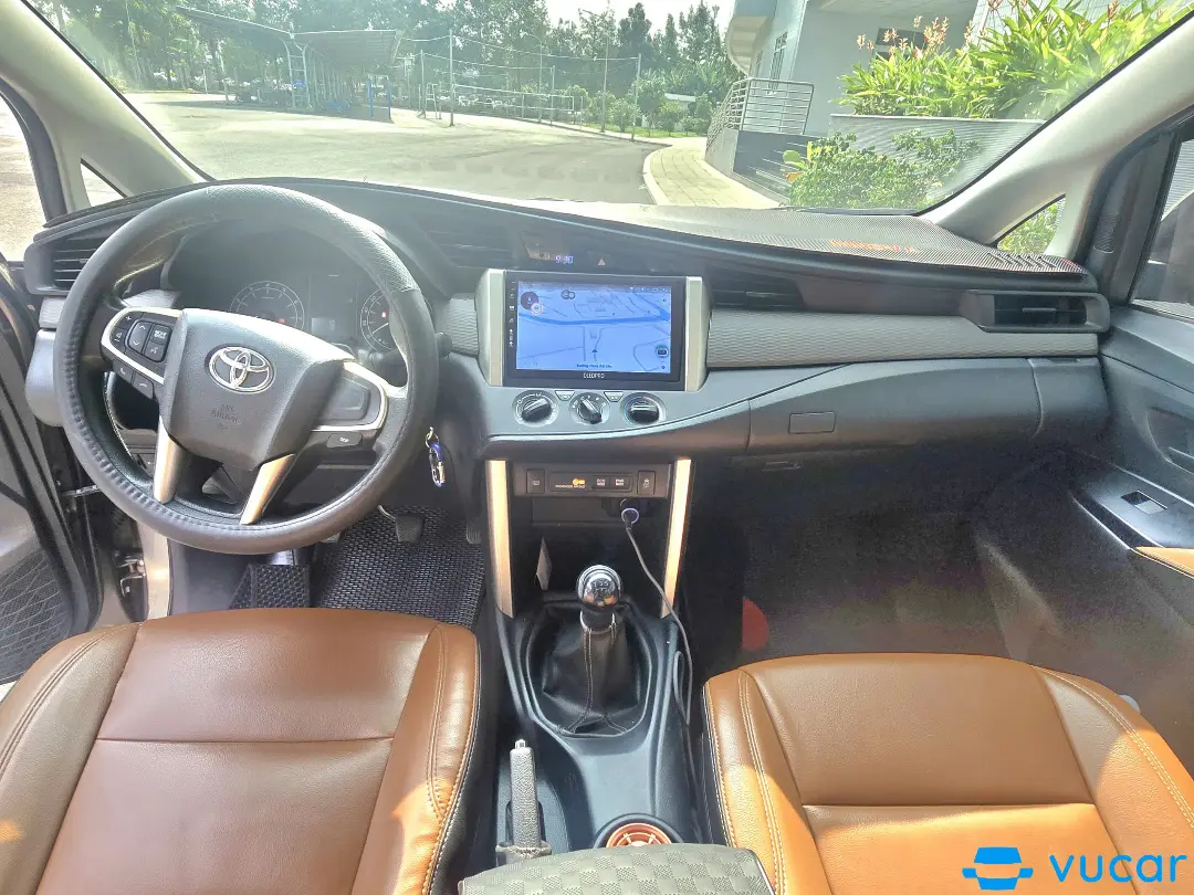Toyota Innova E 2019  - Nội thất 2