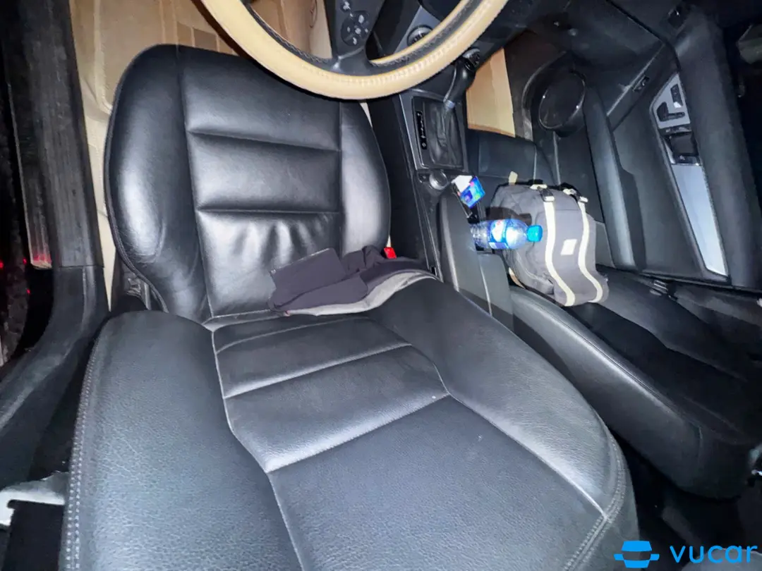 Mercedes-Benz C-Class C230 2009  - Nội thất 3
