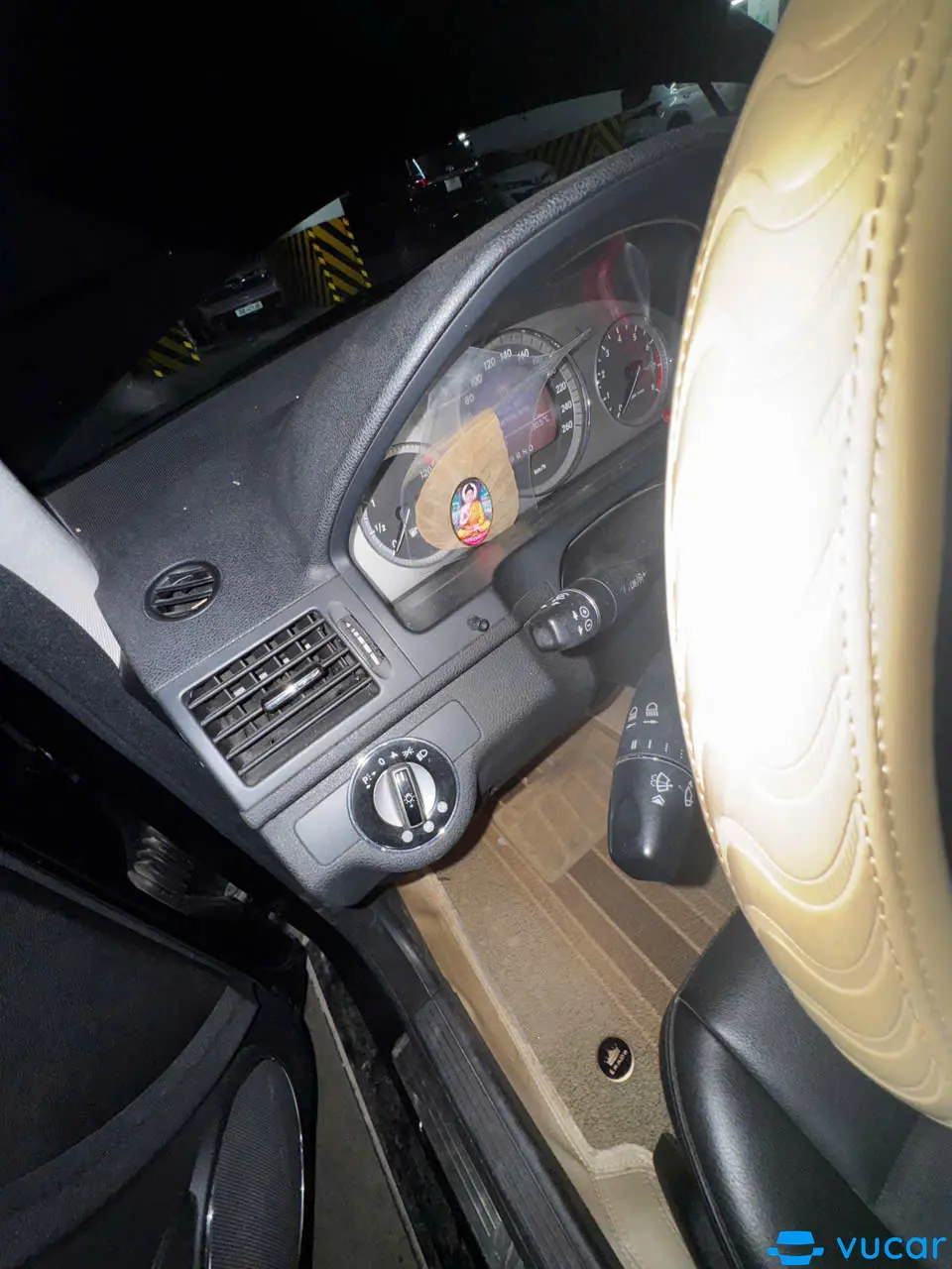 Mercedes-Benz C-Class C230 2009  - Nội thất 4