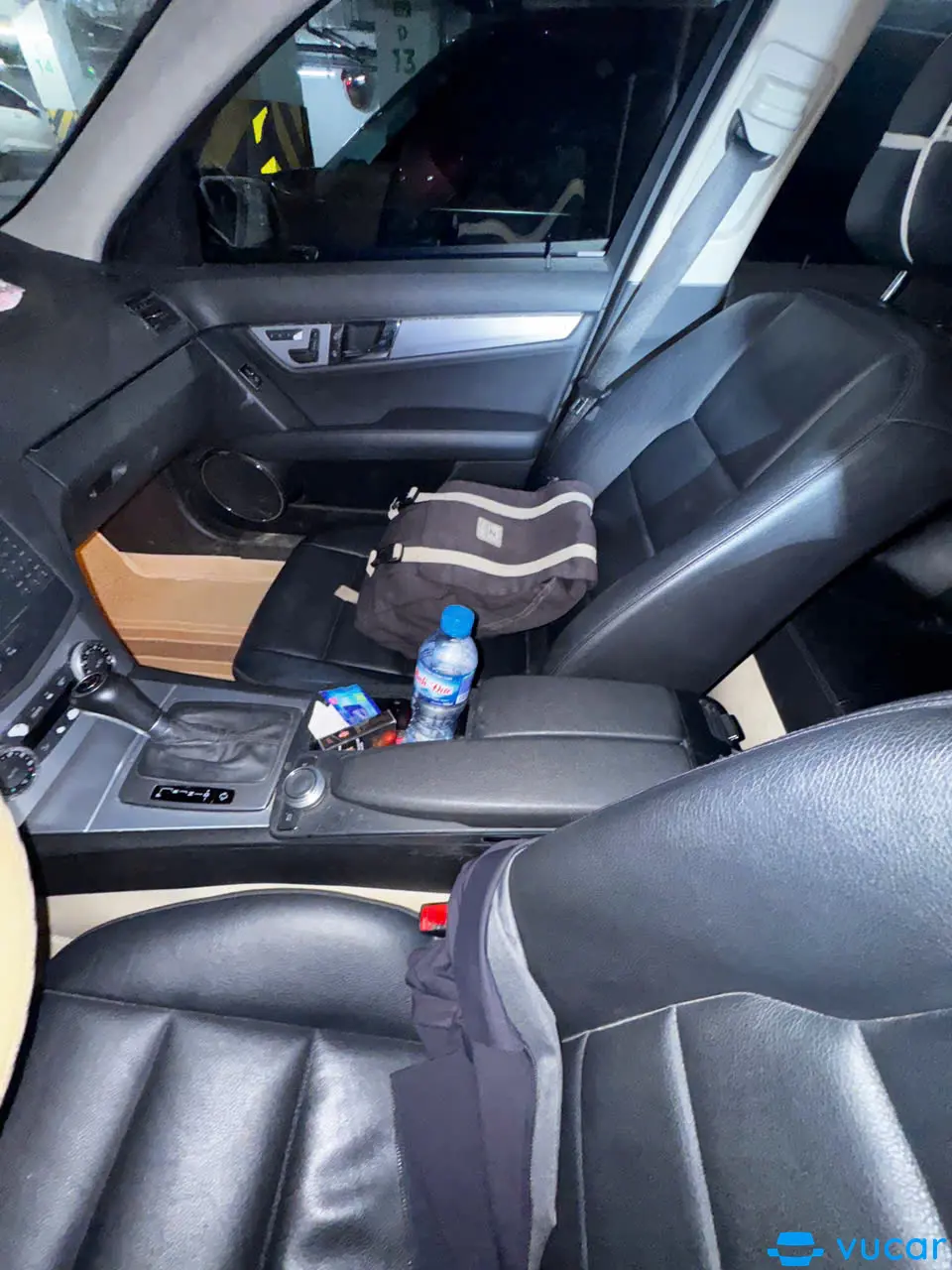 Mercedes-Benz C-Class C230 2009  - Nội thất 1