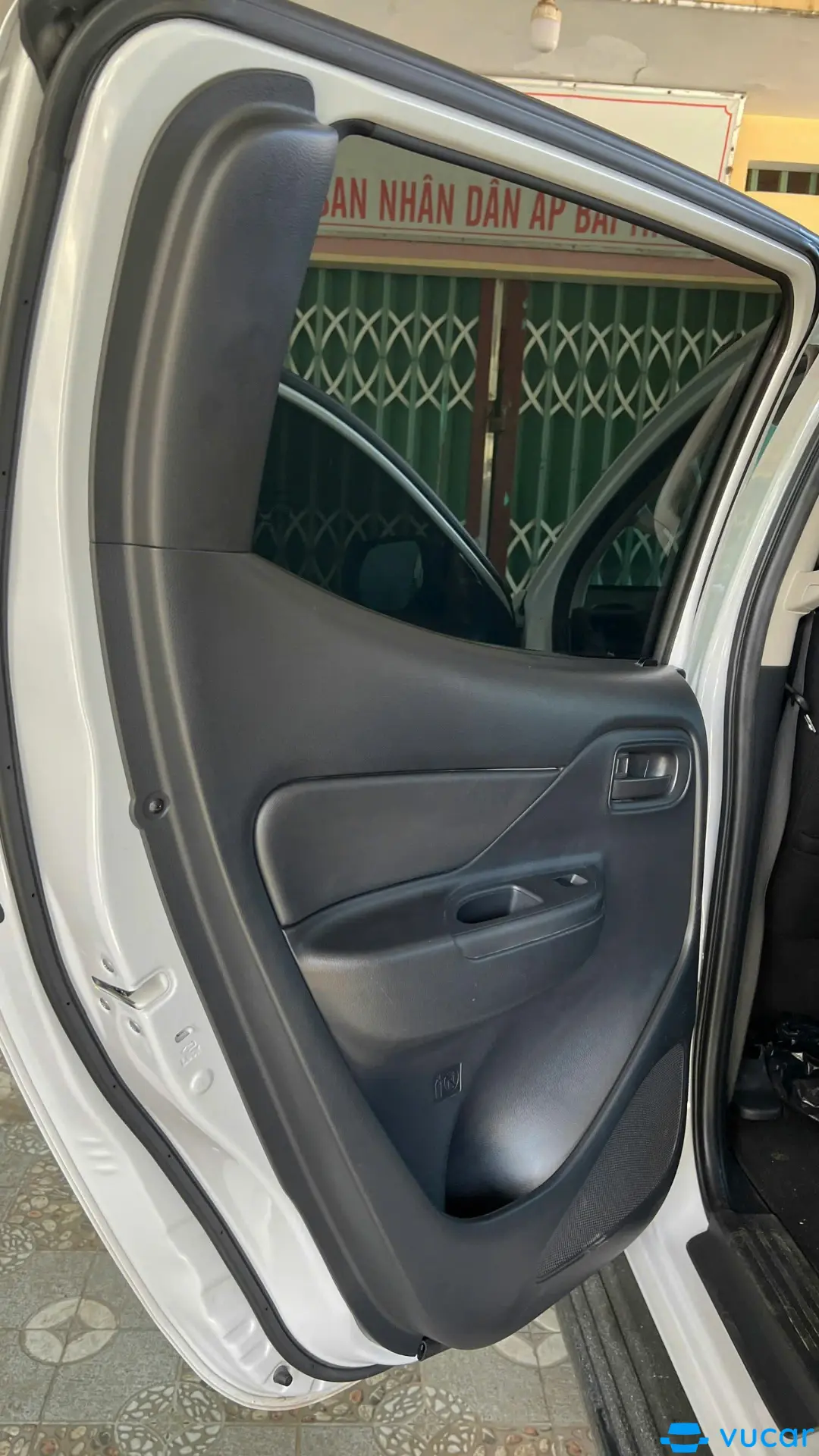Mitsubishi Triton 4x2 AT 2022 - Nội thất 5