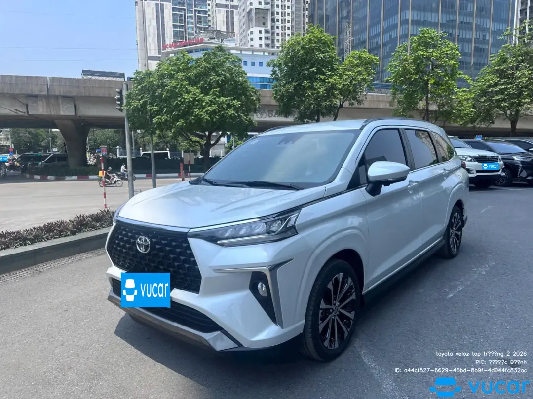 toyota veloz top trắng 2 2026