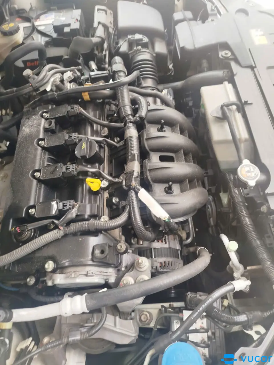 Mazda CX5 2014 2.0 AT - Khoang động cơ 1