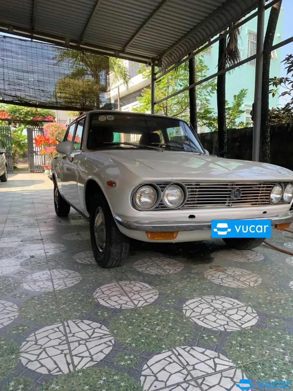 Mazda 1500 1968 - Ngoại thất 3