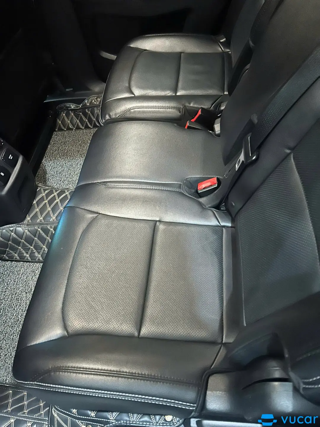 Ford Explorer N/A 2019 - Nội thất 4