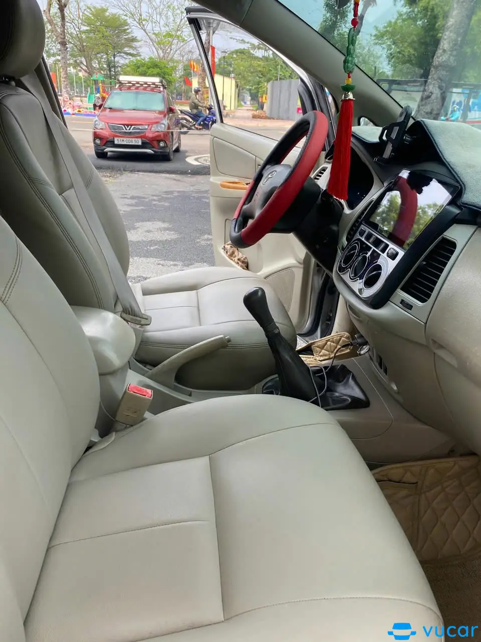 Toyota Innova G 2010 - Nội thất 6
