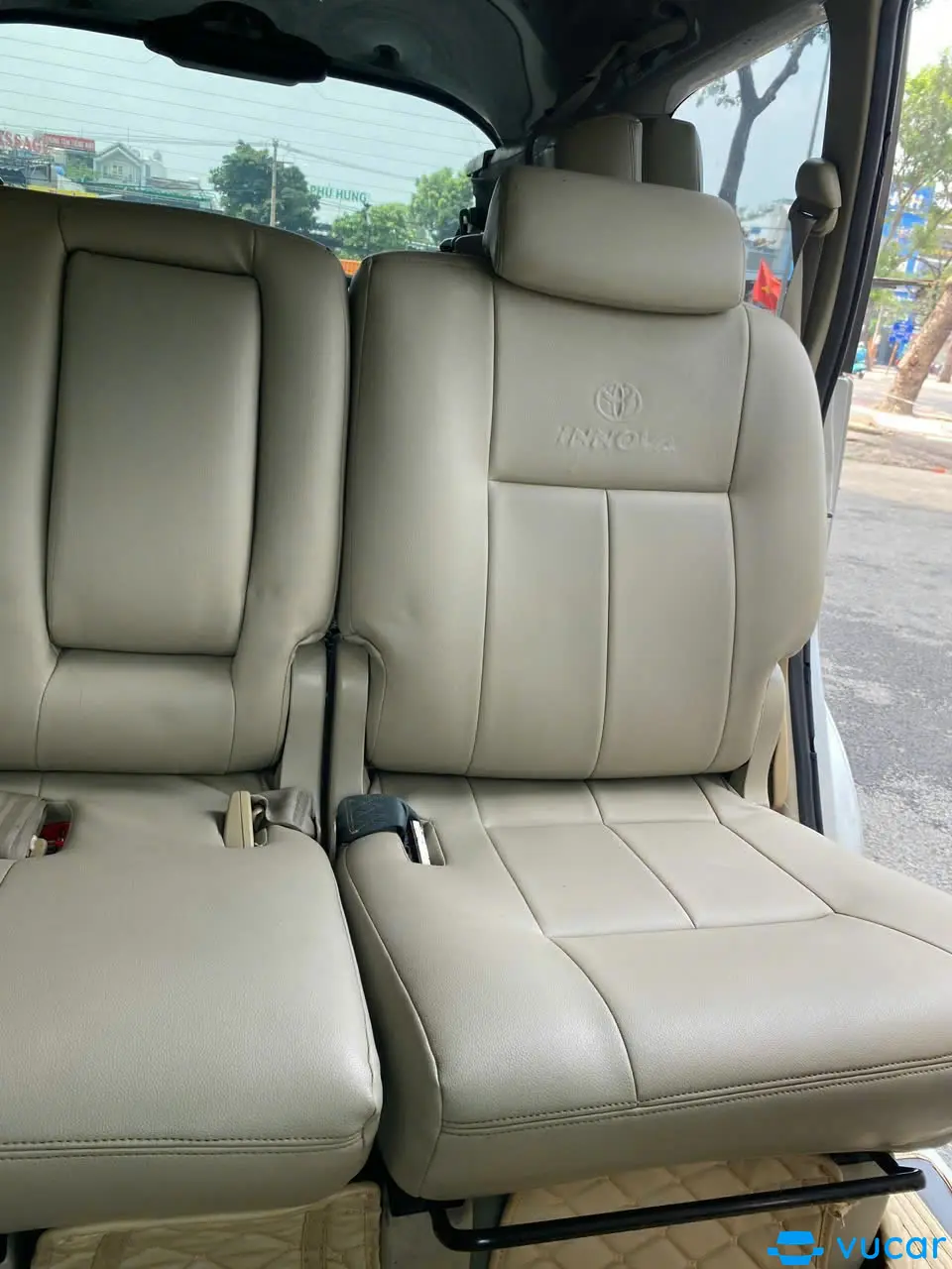 Toyota Innova G 2010 - Nội thất 4