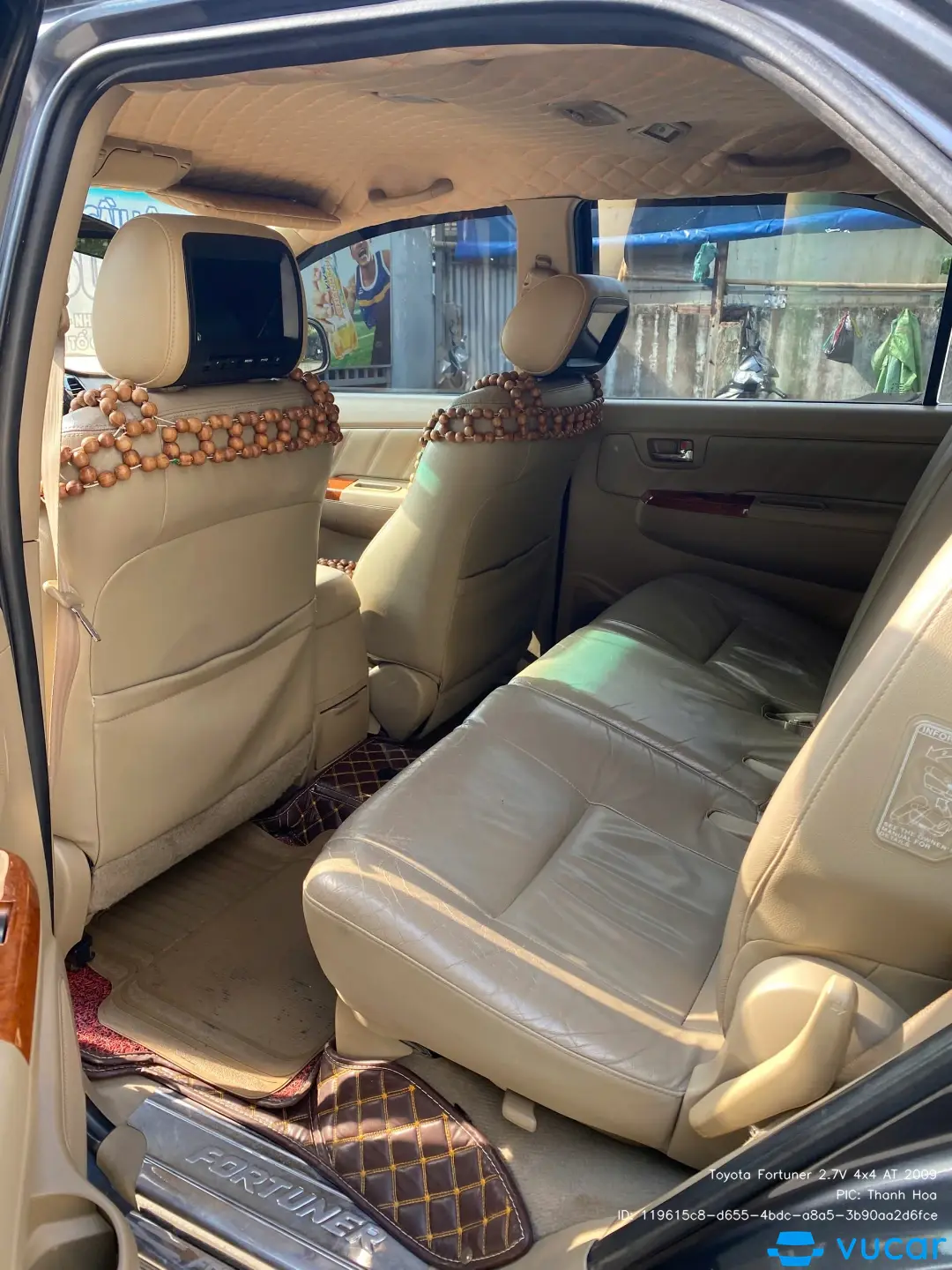 Toyota Fortuner 2.7V 4x4 AT 2009 - Nội thất 5