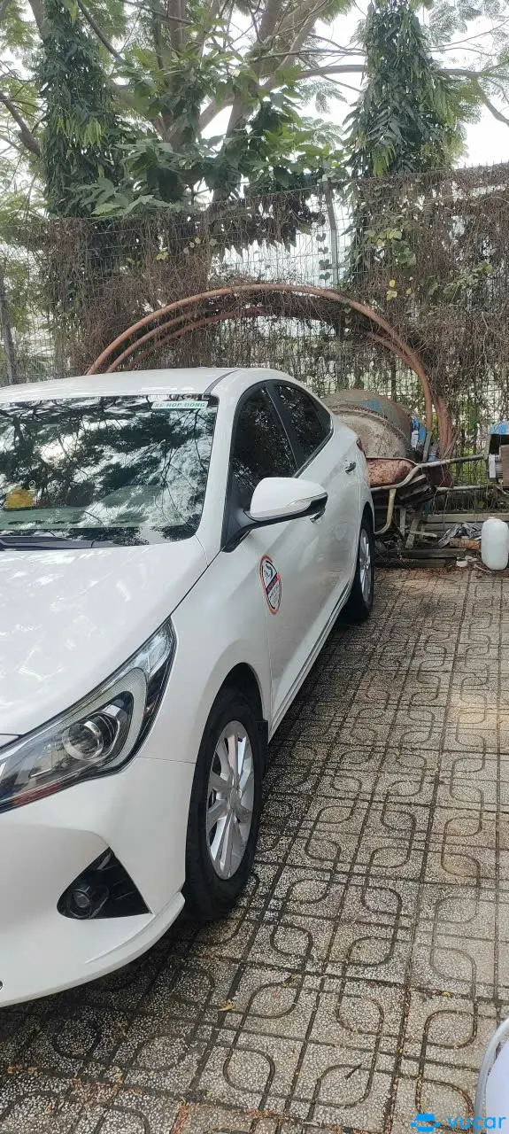 Hyundai Accent MT Tiêu chuẩn 2021 - Ngoại thất 1