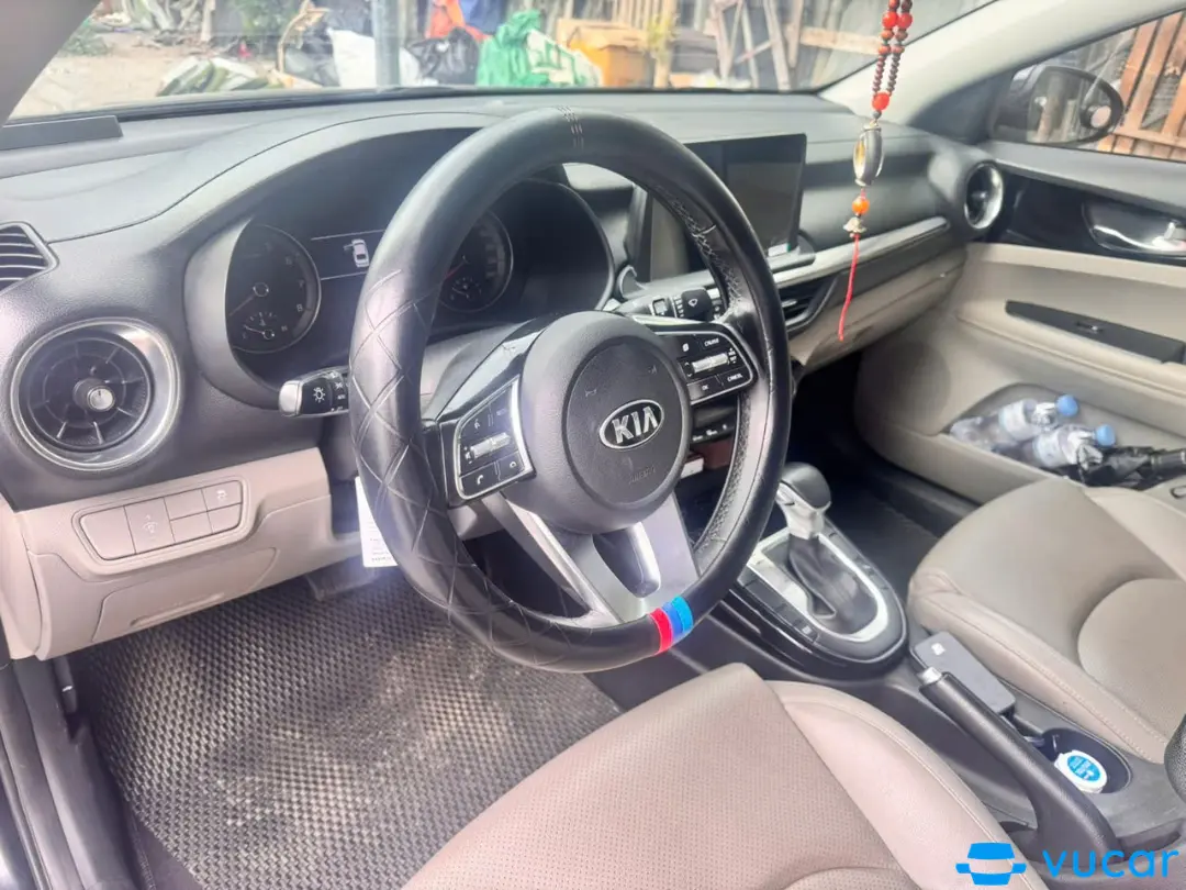 Kia Cerato 1.6 AT Luxury 2020 - Nội thất 4