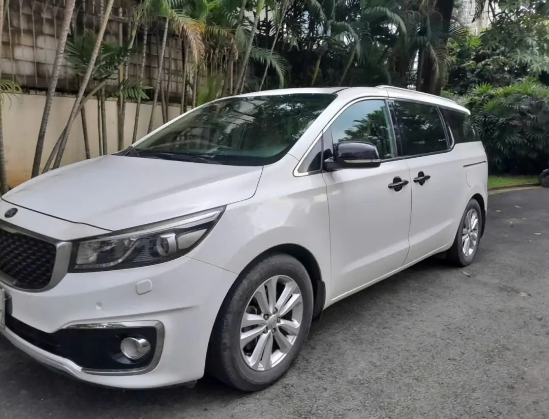 Kia Sedona  2016 - Ngoại thất 4