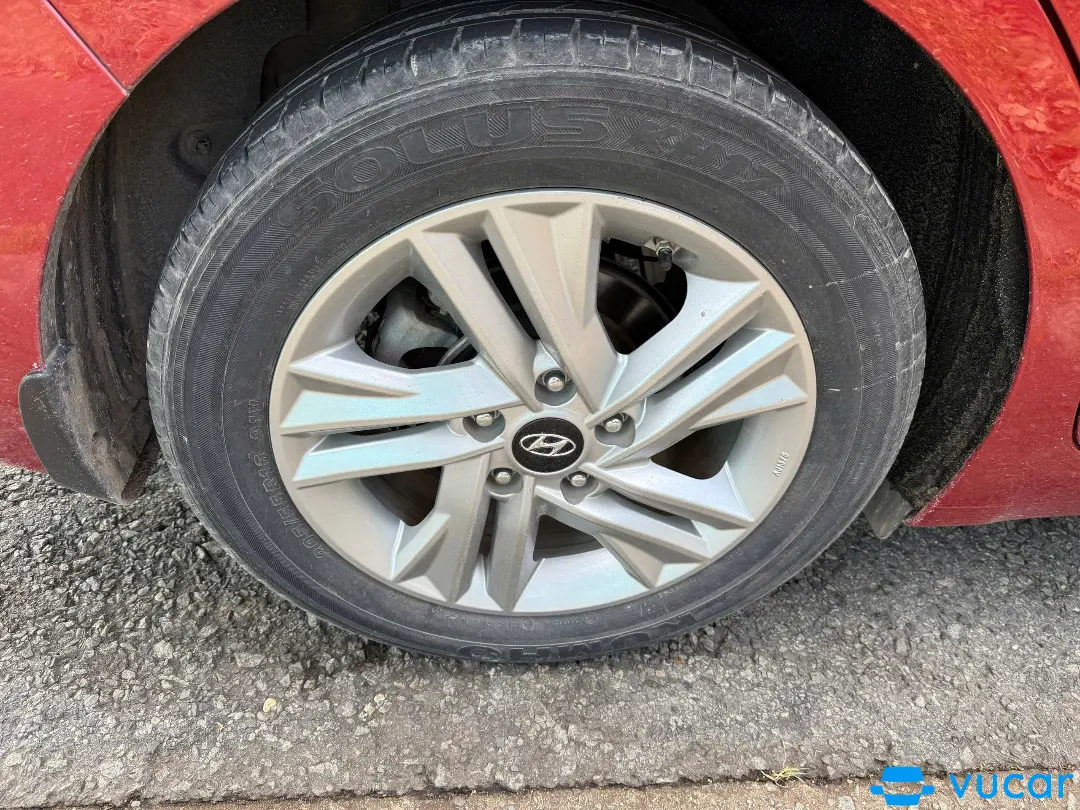 Hyundai Elantra 1.6 AT 2020 - Ngoại thất 12