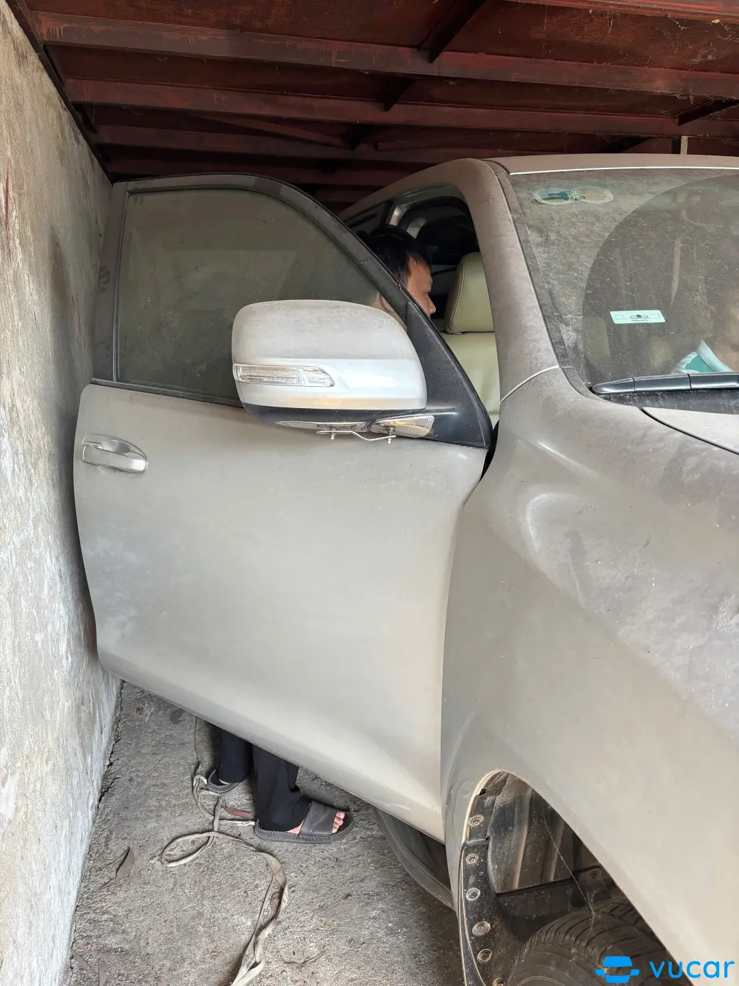 Toyota Prado TXL 2.7L 2010 - Ngoại thất 6