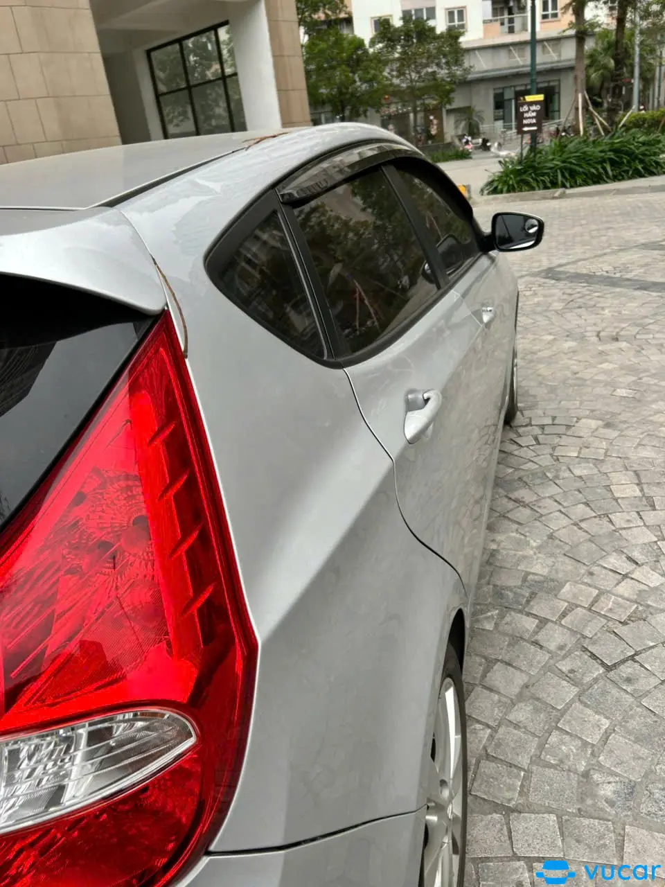 Hyundai Accent 1.4 AT 2015 - Ngoại thất 7