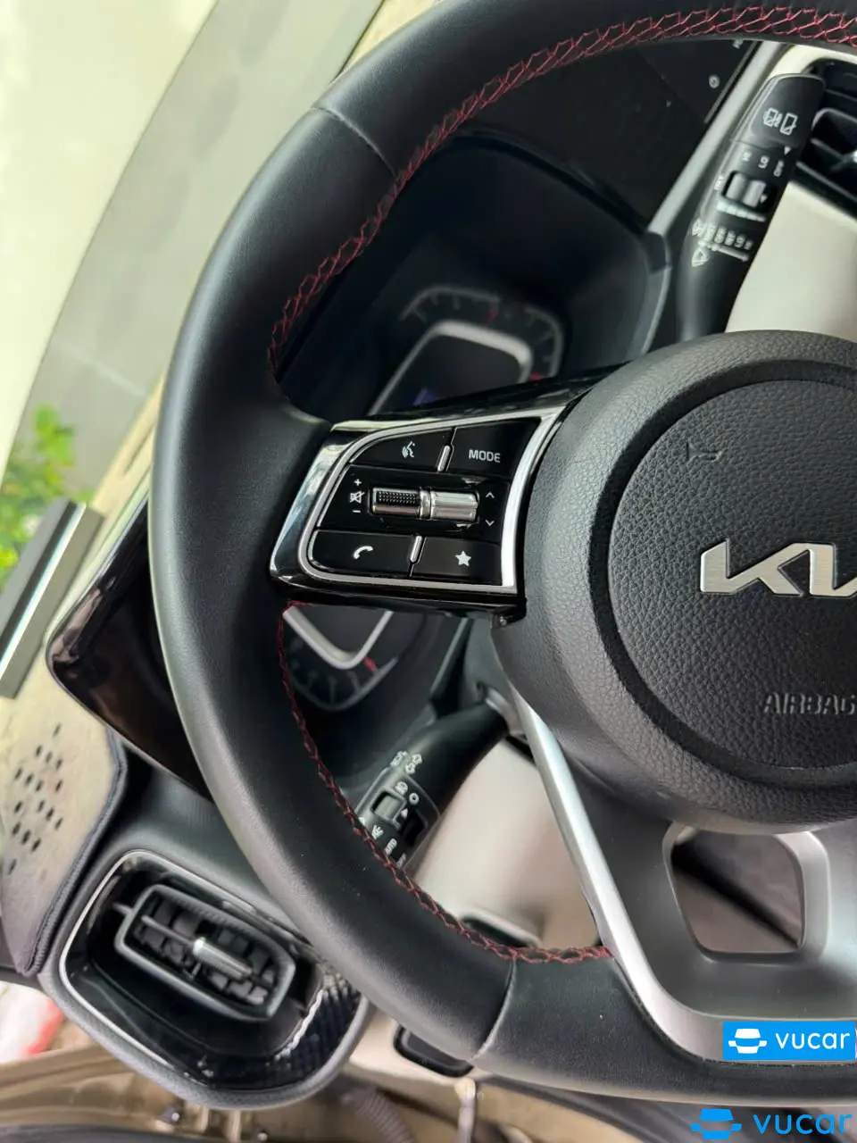 Kia Sonet Premium 1.5 AT 2022 - Nội thất 14