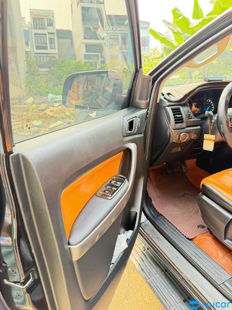 Ford Ranger 2021 XLS 2.2L 4x2 AT - Nội thất 4