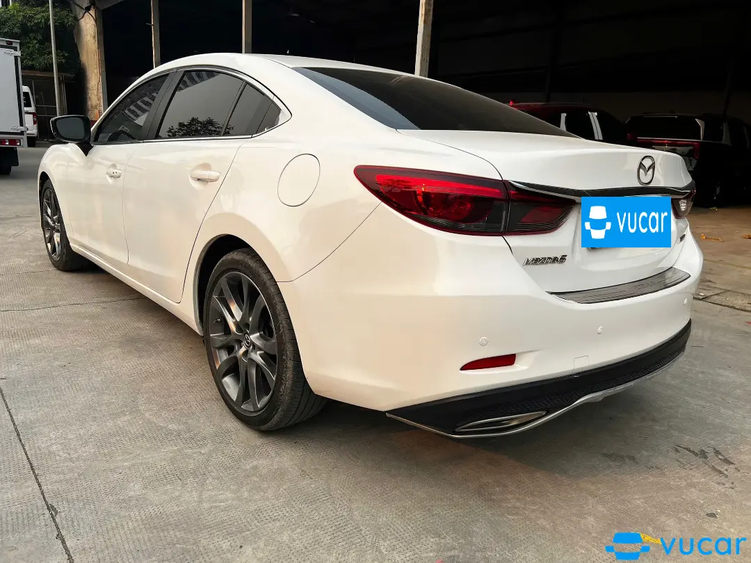 Mazda 6 2.0 premium 2021 - Ngoại thất 4