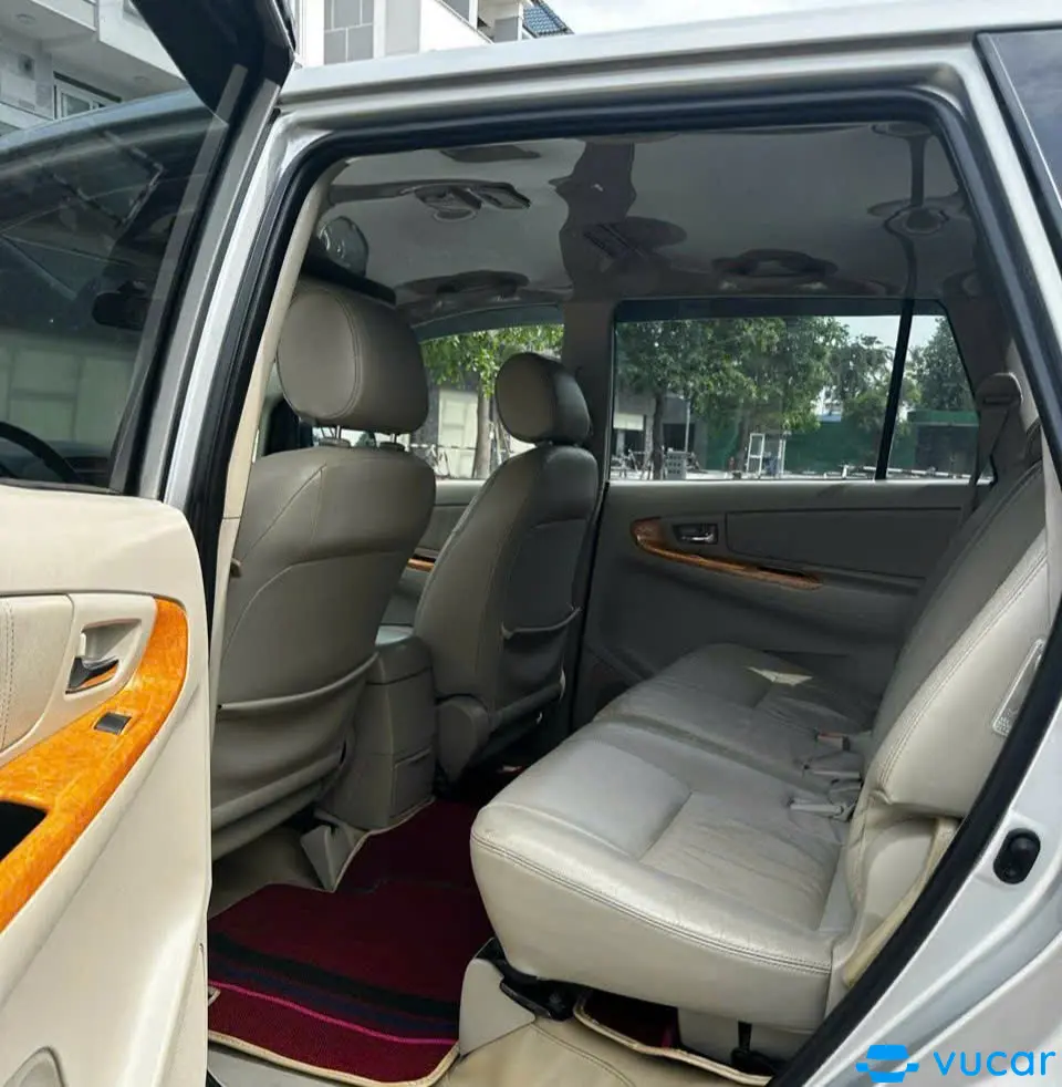 toyota innova V 2009 - Nội thất 3