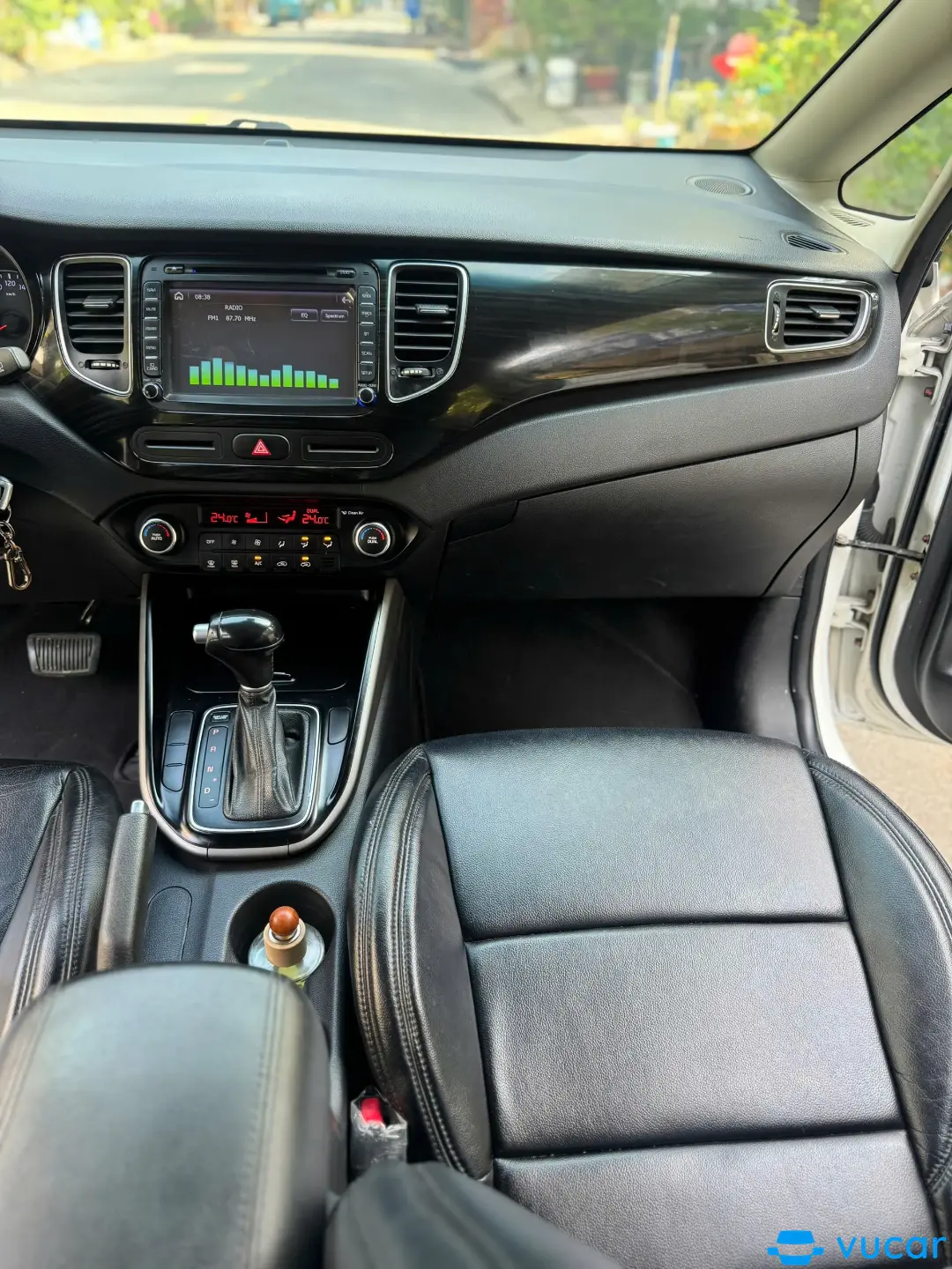 Kia Rondo GAT 2016 - Nội thất 9