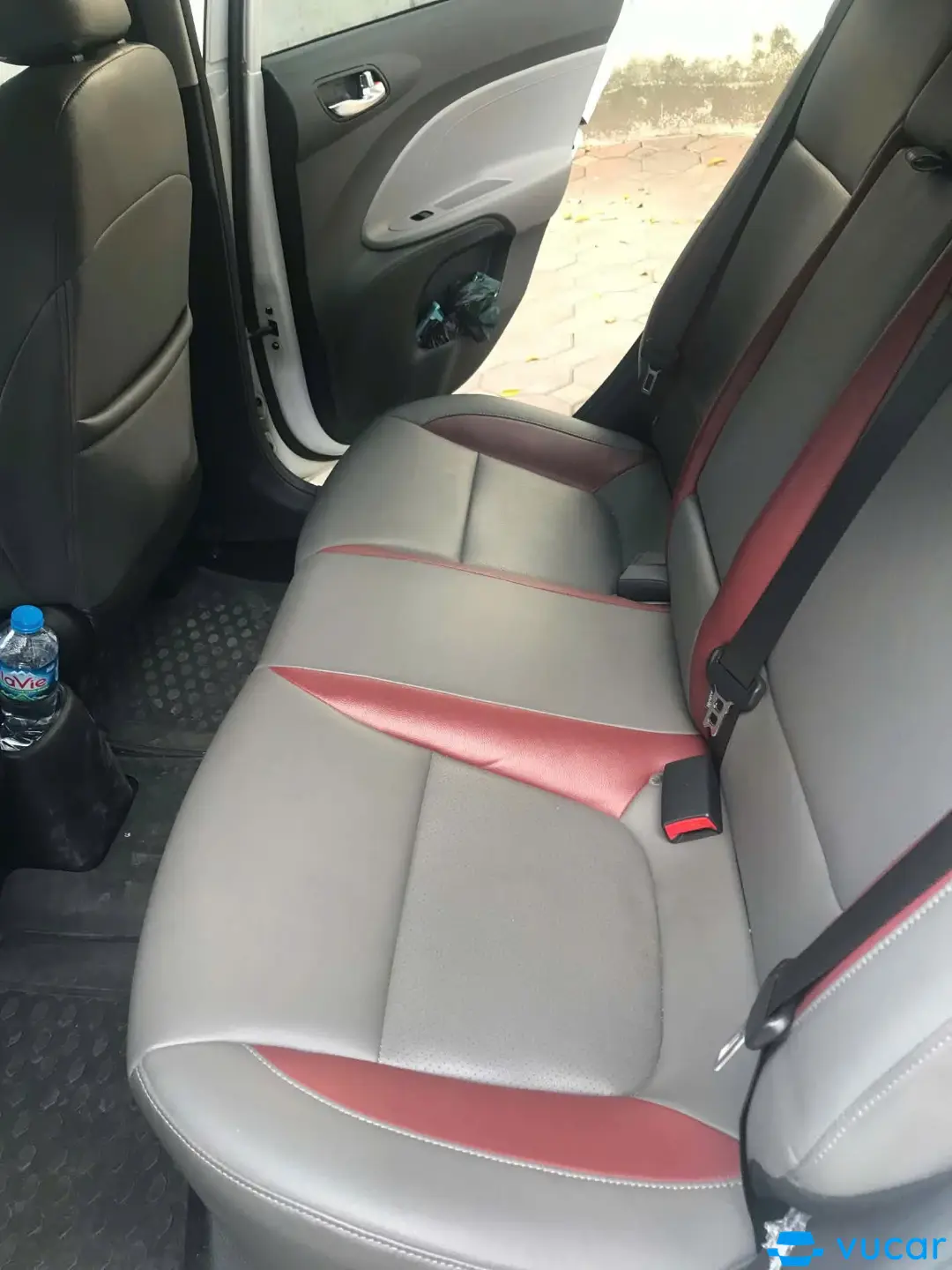 Kia Soluto 1.4 AT Luxury 2024 - Nội thất 3