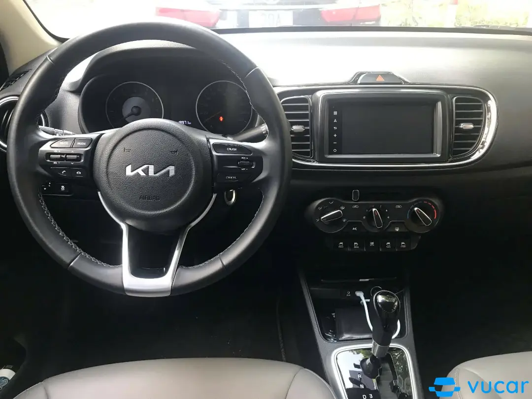 Kia Soluto 1.4 AT Luxury 2024 - Nội thất 4