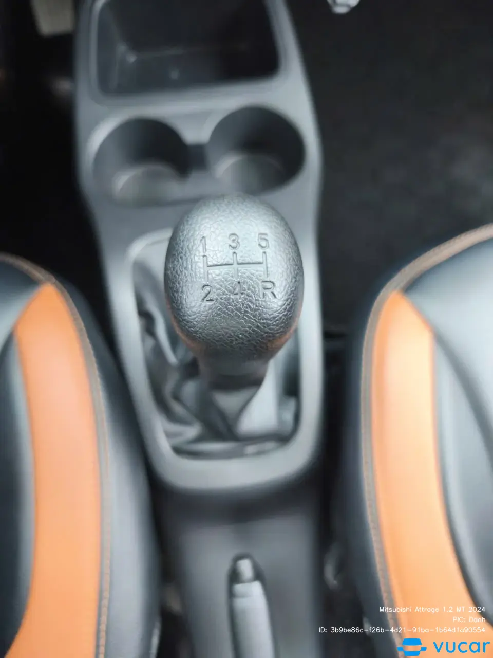 Mitsubishi Attrage 1.2 MT 2024 - Nội thất 5