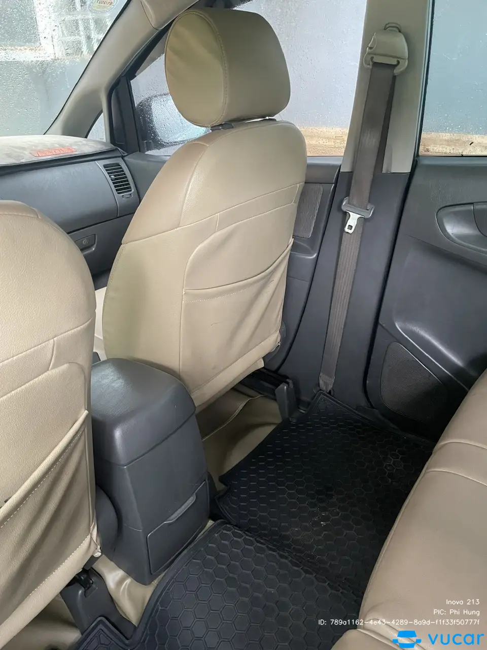 Toyota Innova 2.0E 2013 - Nội thất 5