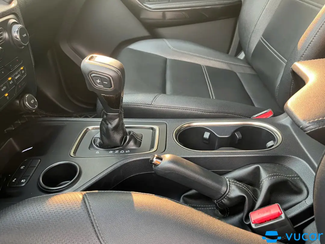 Ford Everest Titanium Biturbo 4x2 2022 - Nội thất 2