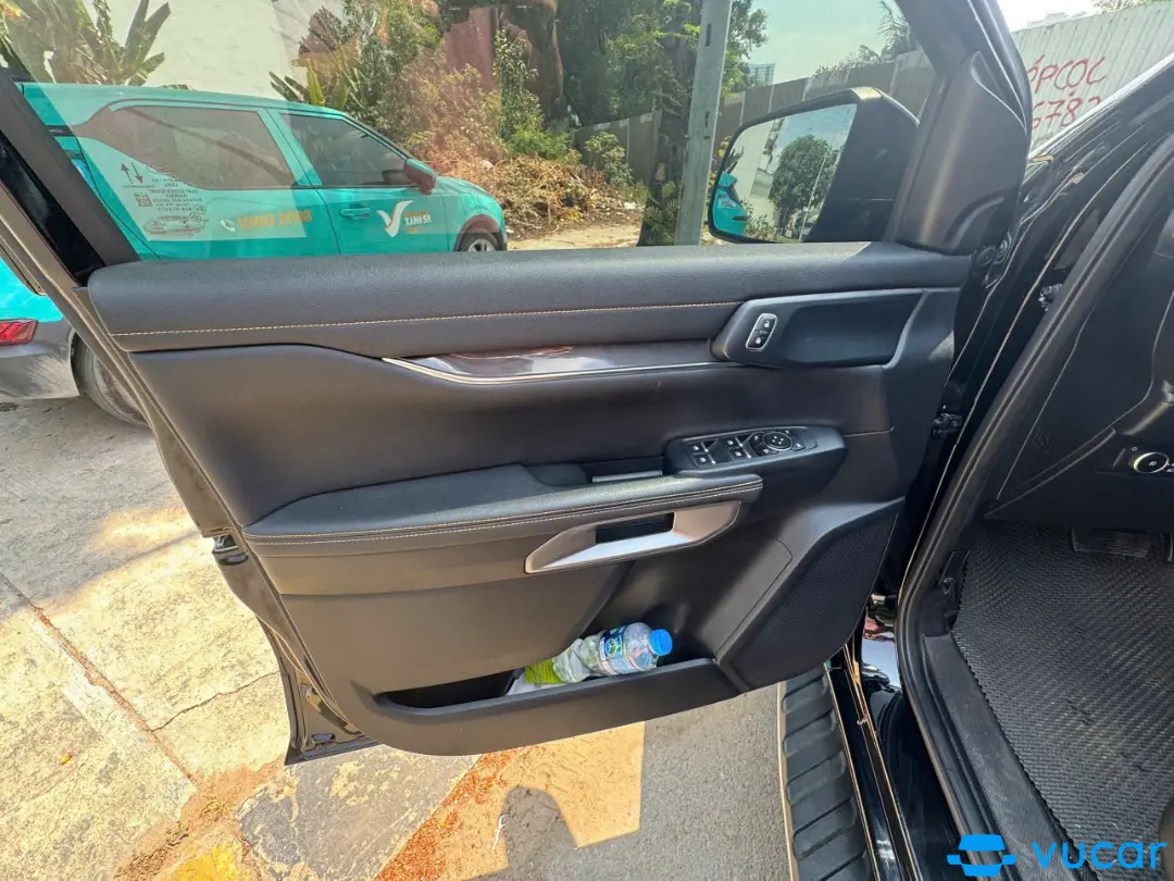 Ford Ranger Wildtrak 2.0L 4x4 AT 2023 - Nội thất 4