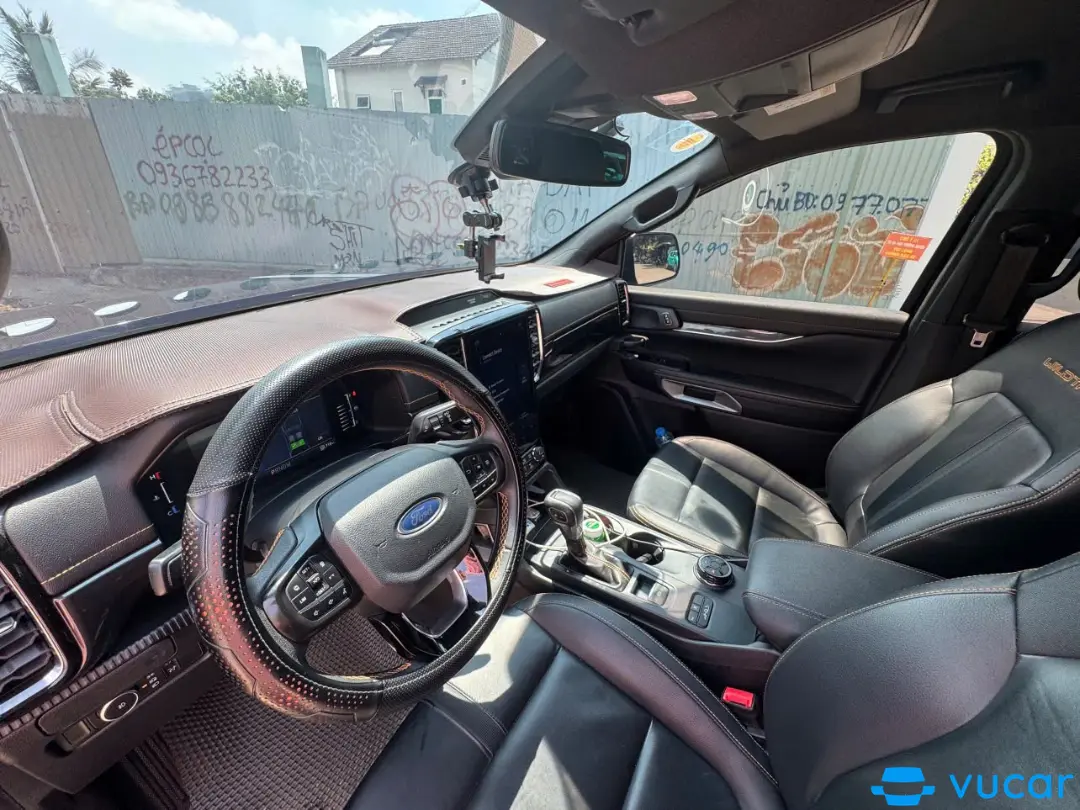 Ford Ranger Wildtrak 2.0L 4x4 AT 2023 - Nội thất 6