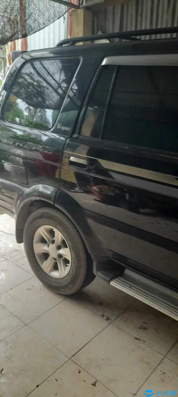Isuzu hilender 2005 - Ngoại thất 3
