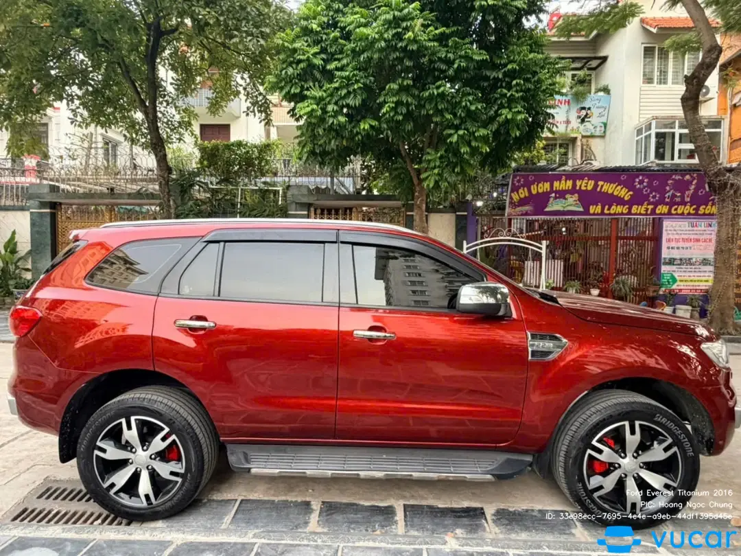 Ford Everest Titanium 2.2L 4x2 AT 2016 - Ngoại thất 24