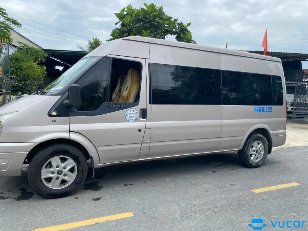 Ford Transit SVP 2018  - Ngoại thất 4