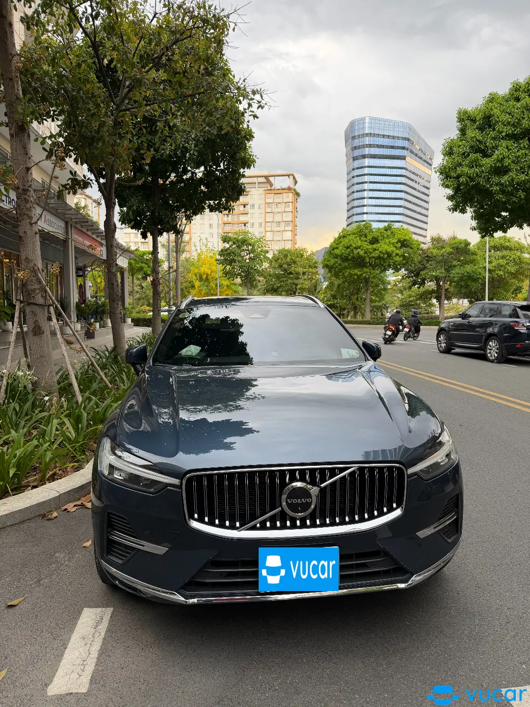 Ảnh xe Volvo Xc60 Inscription B6 AWD 2022