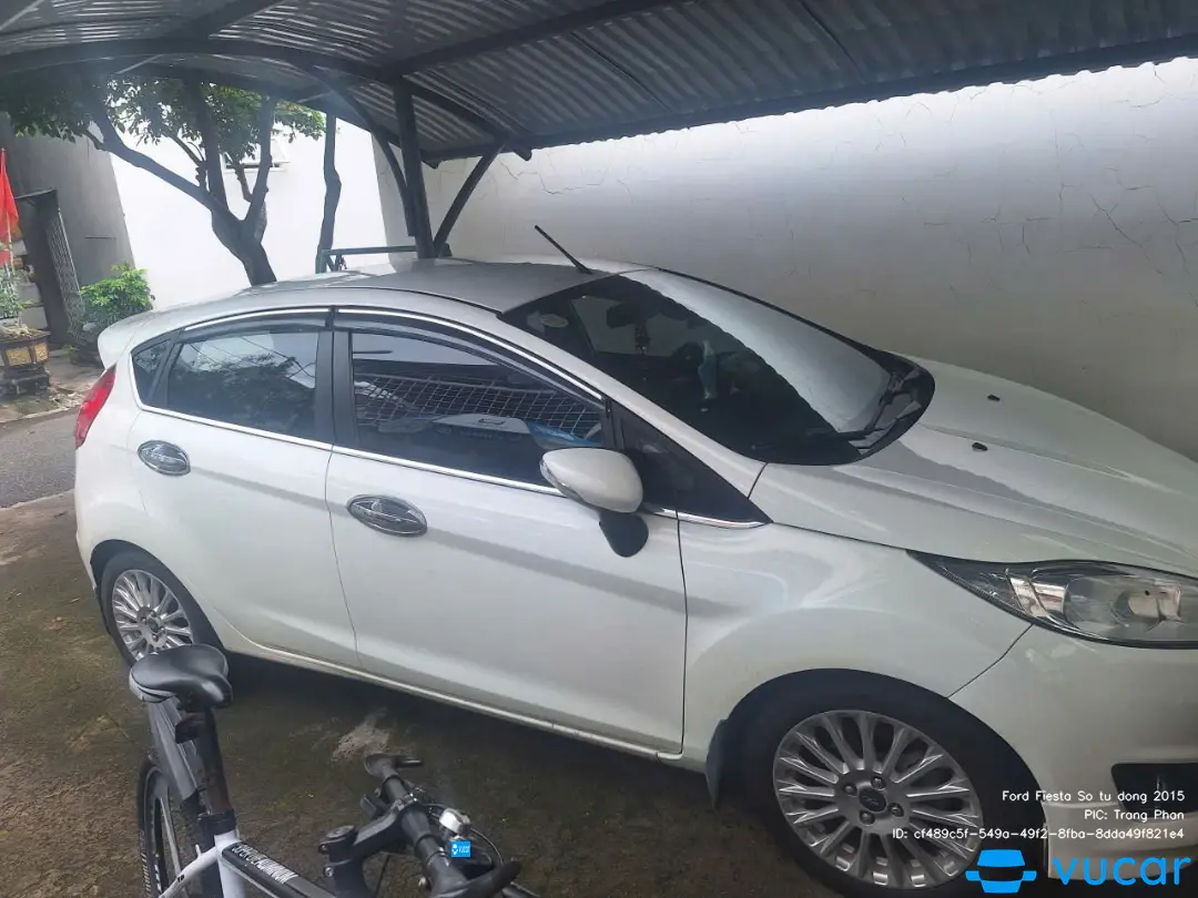 Ford Fiesta Số tự động 2015 - Ngoại thất 3