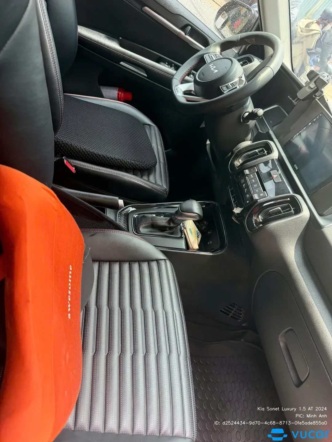 Kia Sonet Luxury 1.5 AT 2024 - Nội thất 2