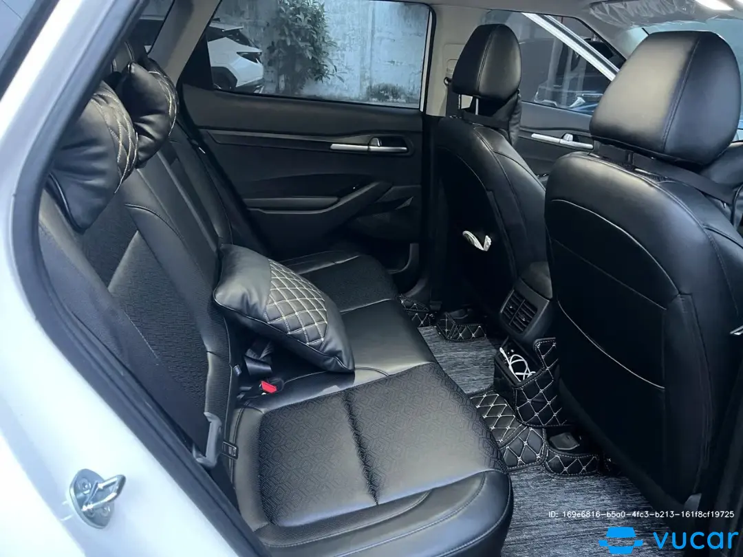 Kia Seltos Deluxe 2025 - Nội thất 6