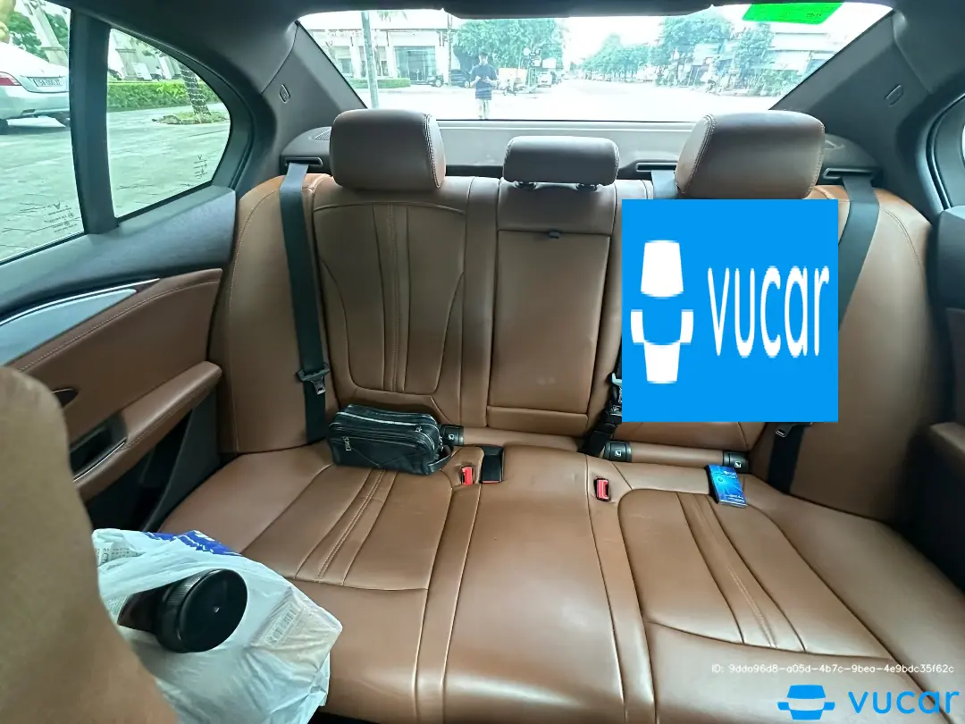 VinFast Lux a 2.0 Cao cấp 2022 - Nội thất 5