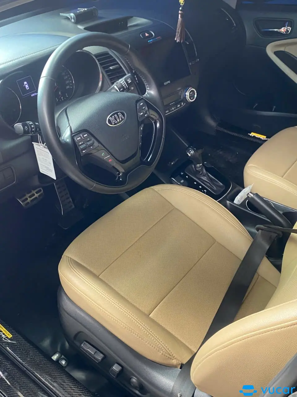 Cerato 1.6 2018 - Nội thất 3