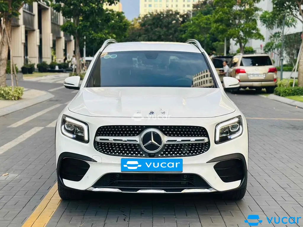 Ảnh xe Mercedes GLB 2021