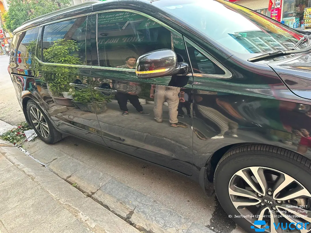 Ảnh xe Kia Sedona 2.2L DATH 2017 - ảnh 6