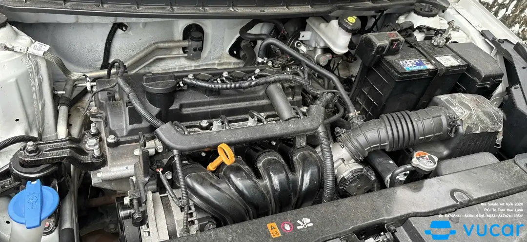 Kia Soluto mt N/A 2020 - Khoang động cơ 1