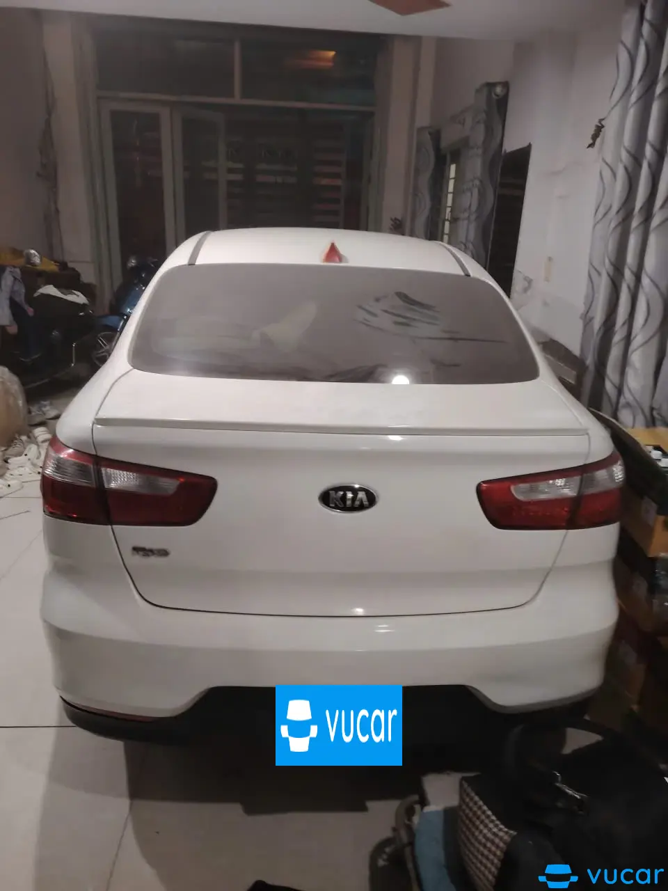 Kia Rio 1.4 AT 2015 - Ngoại thất 4