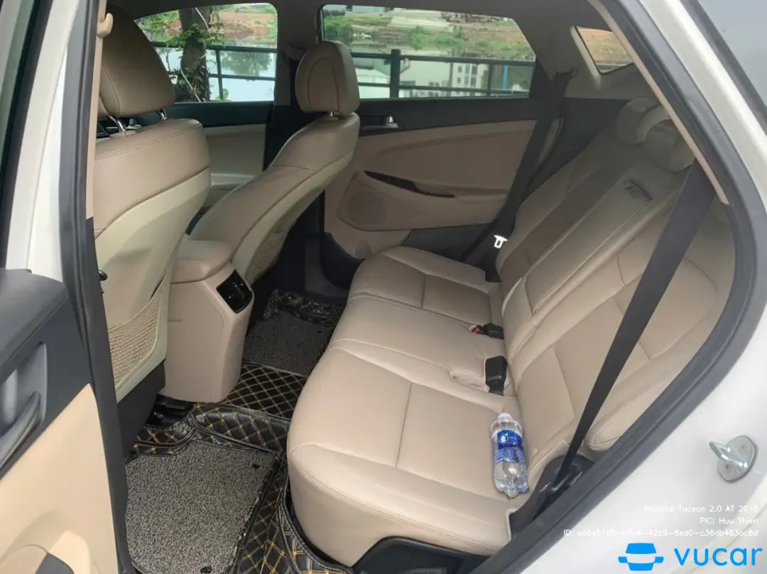 Hyundai Tucson 2.0 AT 2018 - Nội thất 5