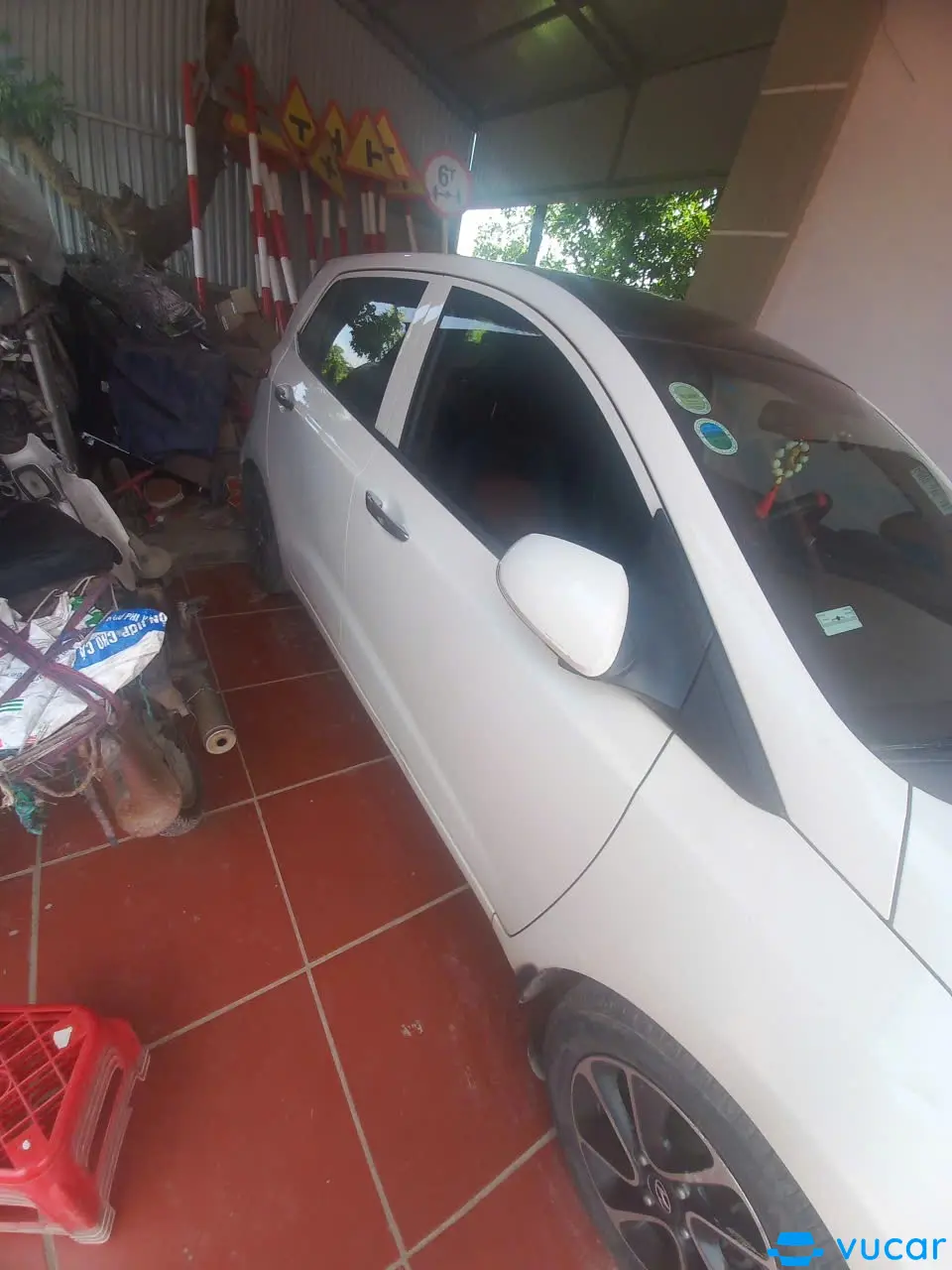 Hyundai i10 Grand 1.0 MT 2017 - Ngoại thất 4
