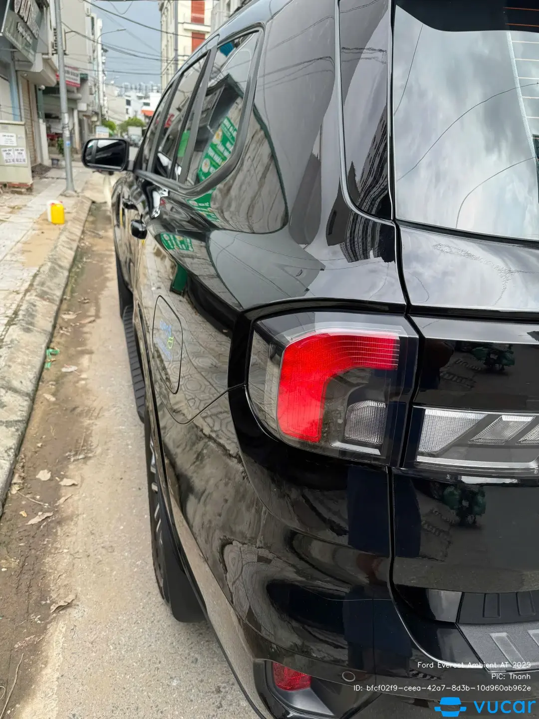 Ford Everest Ambient AT 2025 - Ngoại thất 11