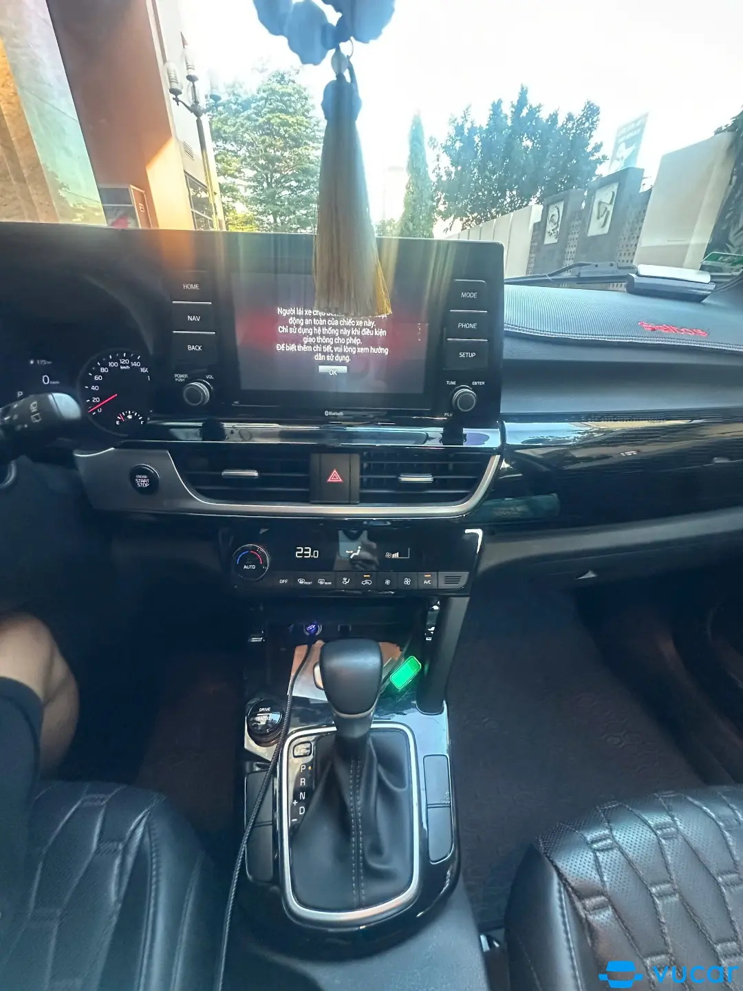 Kia Seltos Luxury 1.4 AT 2023 - Nội thất 3